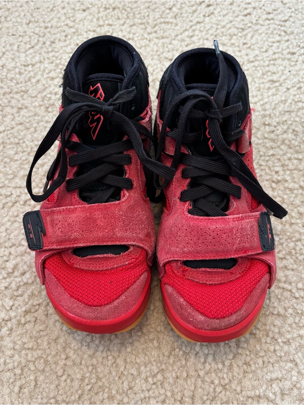 Jordan Boy's Zion 2 Red Sneakers with Strap Size 4